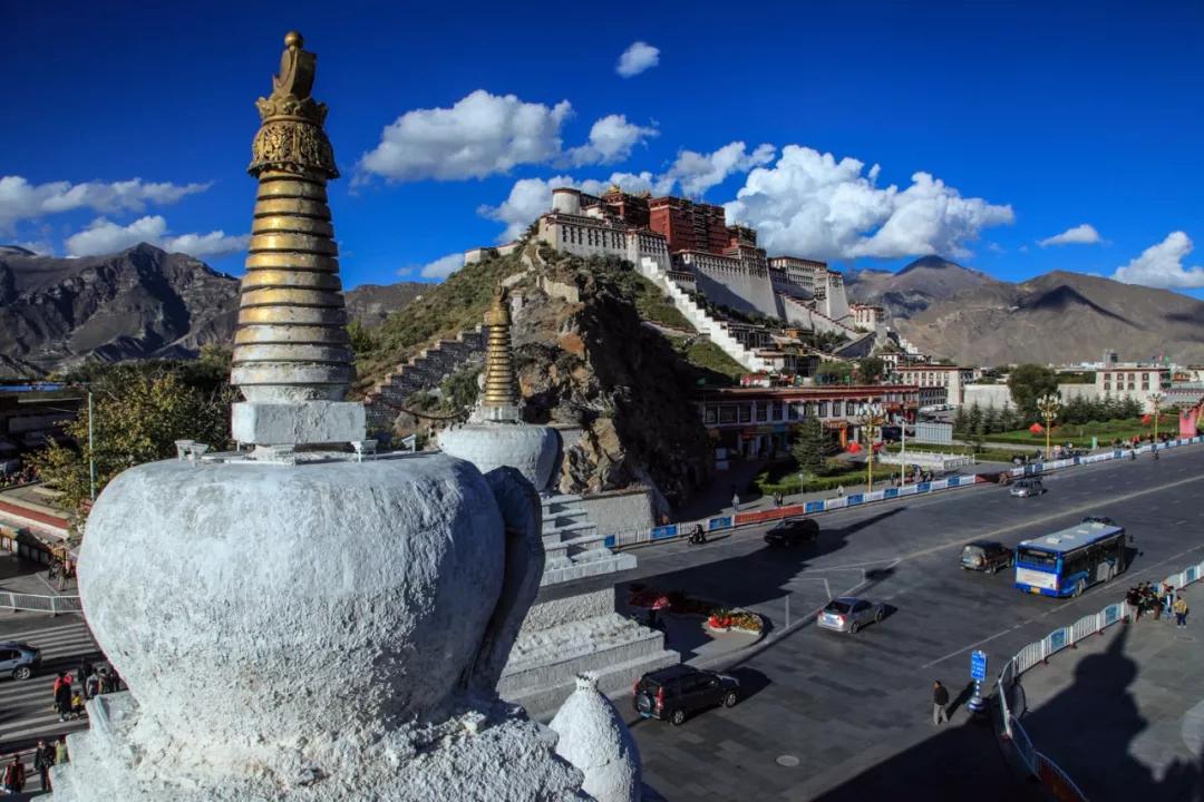 西藏之旅,探索之旅与自信之光的绽放