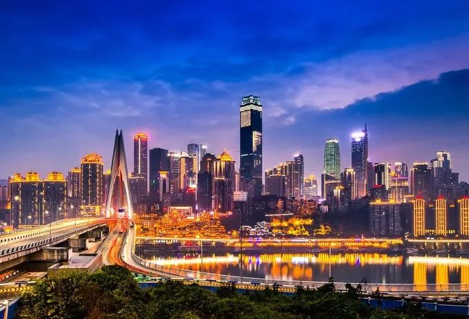 山城韵事，笔触下的重庆魅力